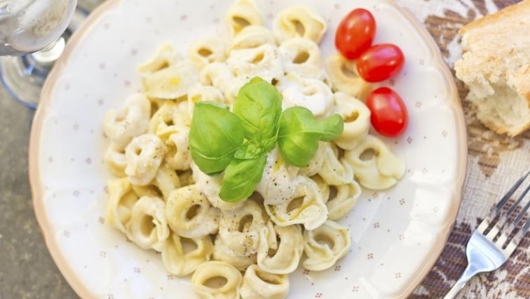 Těstoviny s jemnou sýrovou omáčkou