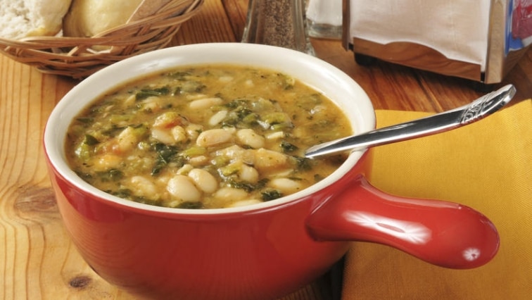 Poctivá fazolová polévka na zahřátí