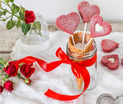 Červené zamatové srdiečka