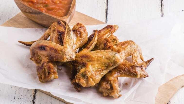 Grilovaná kuřecí křídla s BBQ omáčkou