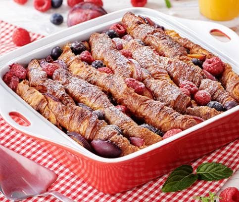 Zapekané croissanty s ovocím