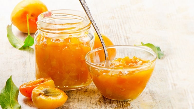 Najlepšie recepty na džem a kompót z marhúľ a broskýň