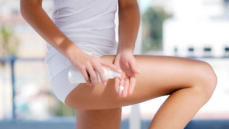 Celulitídu vymasírujte, vypoťte a vyplavte