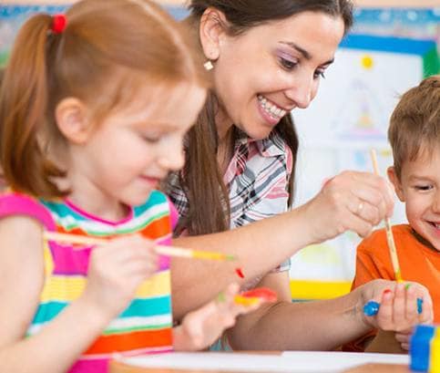 Mateřská škola naučí děti víc, než dokáže rodič doma