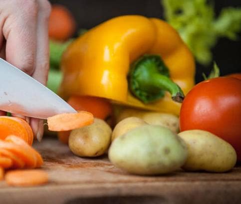 Tányéron a megoldás