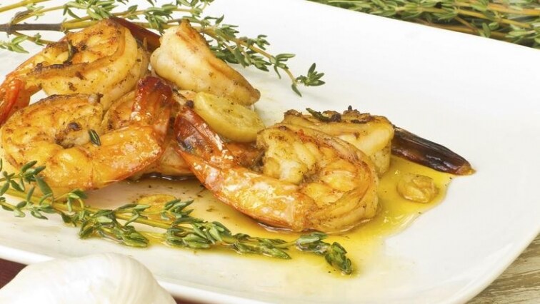 Krevety na bílém víně s tymiánem