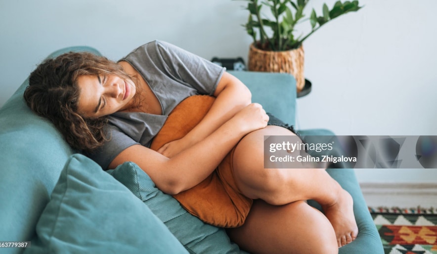 Fájdalmas menstruáció? 5 hatékony tipp, ami tényleg segít