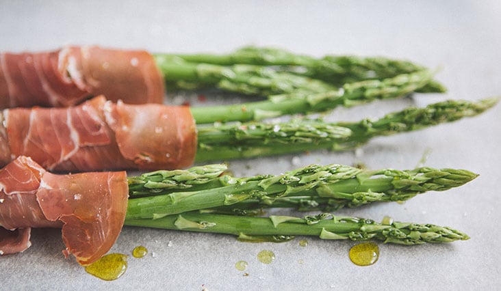 Zelená alebo biela špargľa? Vyskúšajte obe!