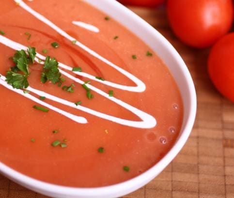 Csicseriborsós paradicsomleves