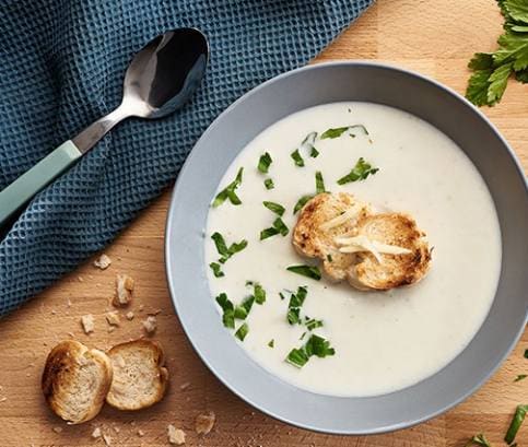 Krémová karfiolová polievka