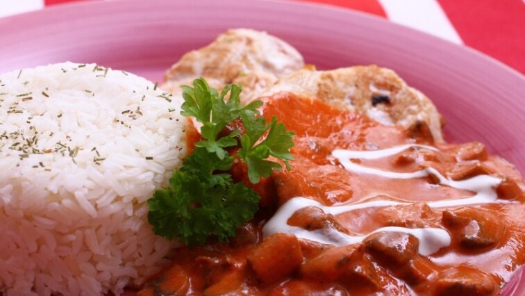 Tejszínes karaj gombával