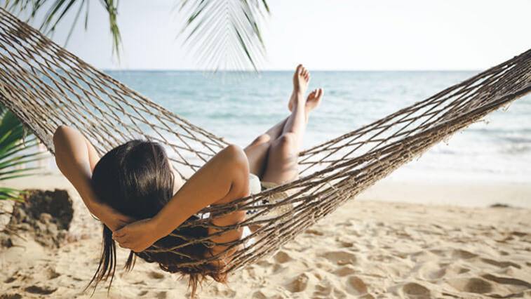 Dovolenka v exotike: Čo si zbaliť a na čo dať pozor?