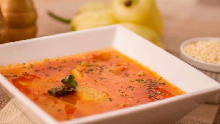 Tarhonyaleves zellerrel