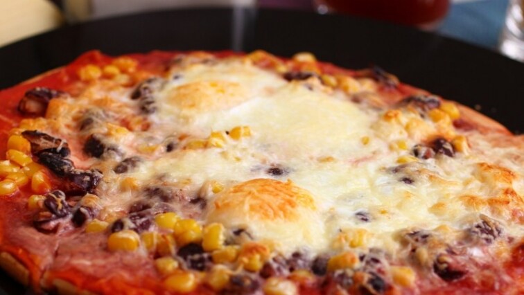 Pizza paradicsomlével