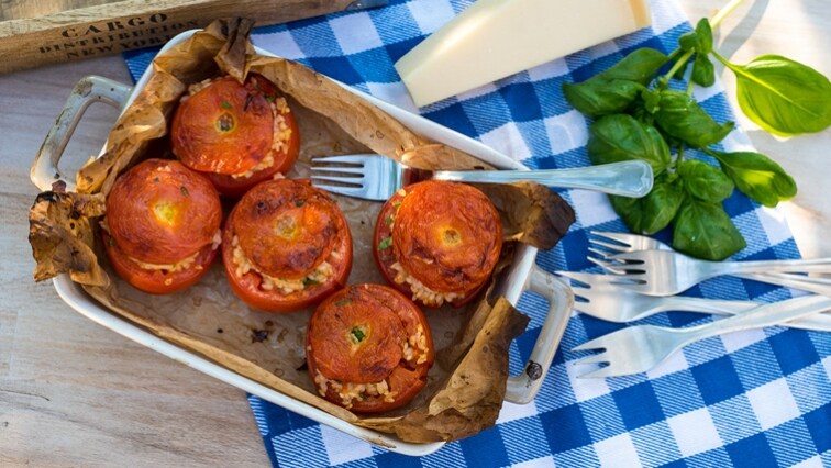Plnené pečené paradajky