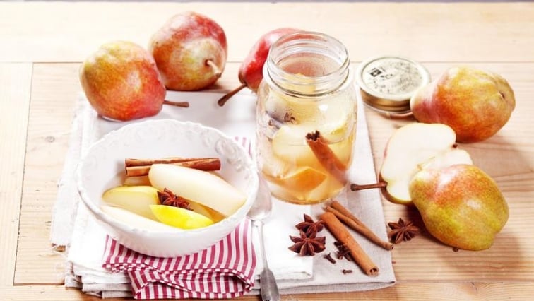 Hruškový kompot s kořením
