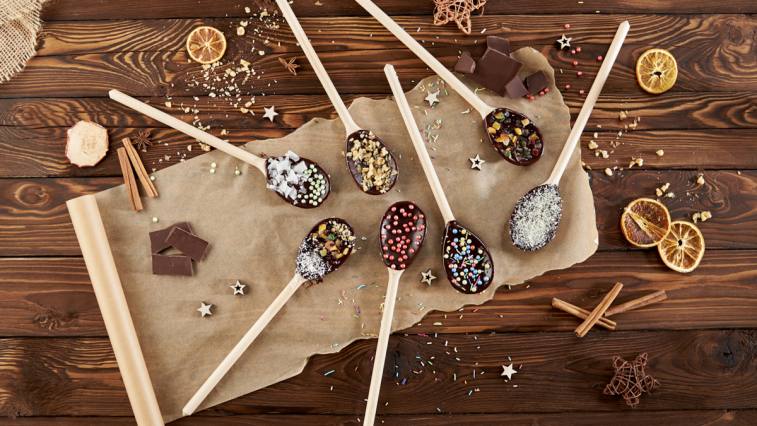 Lžičky v horké čokoládě