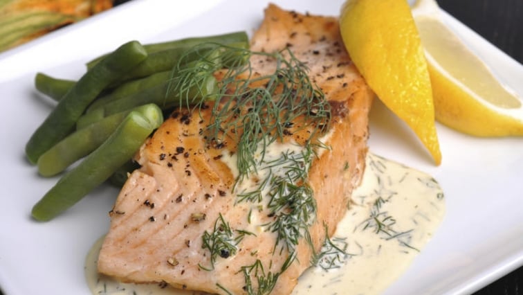 Losos na másle s krémovou omáčkou