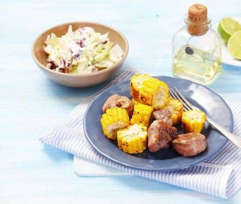 Listový salát s kukuřicí a jehněčím masem