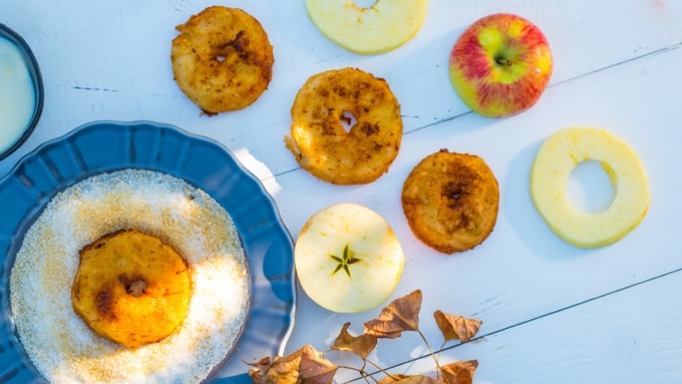 Jablkové krúžky s vanilkovým dipom