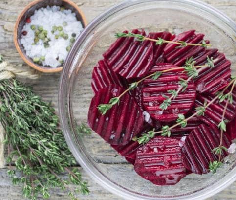 Pečená červená řepa s tymiánem