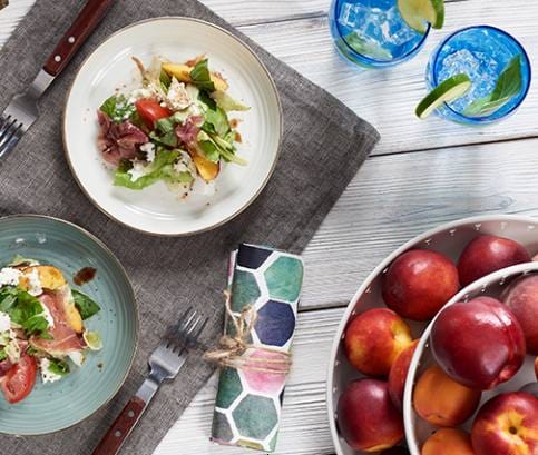 Fűszeres nektarin saláta prosciutto sonkával