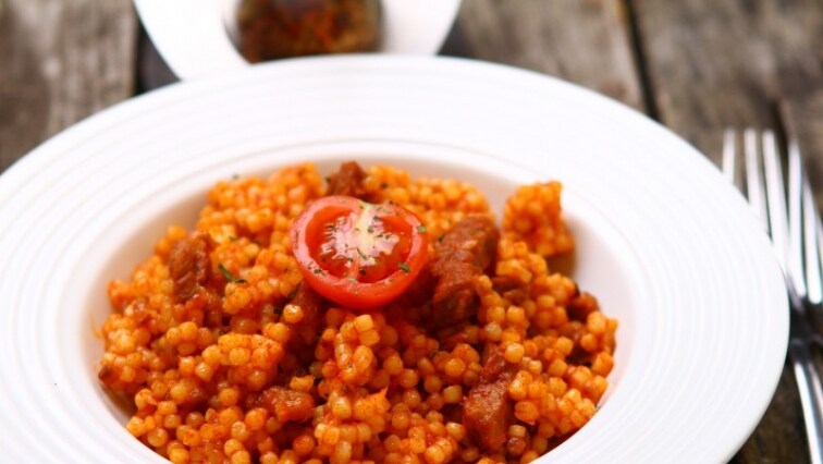 Tarhonya szalonnával