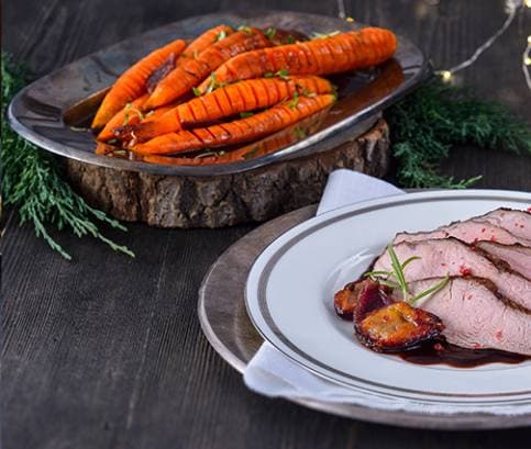 Hovězí kýta s pikantní švestkovou omáčkou