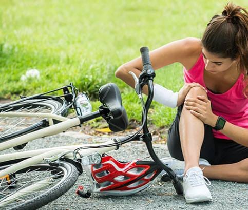 3 tipy, jak předejít typickým cyklistickým zraněním 