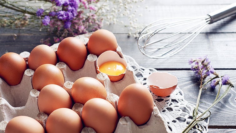 Slepačie vajce namäkko alebo natvrdo? Obe sú zdravé!