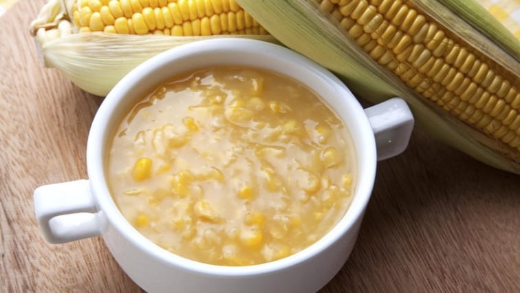 Krémová kukuřičná polévka pro děti