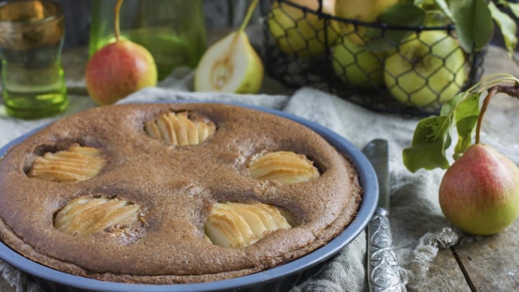 Rychlá hrnková buchta z hrušek