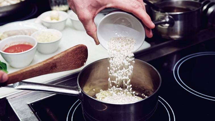 Hogyan főzzünk mennyei rizst, quinoát, hajdinát és bulgurt?