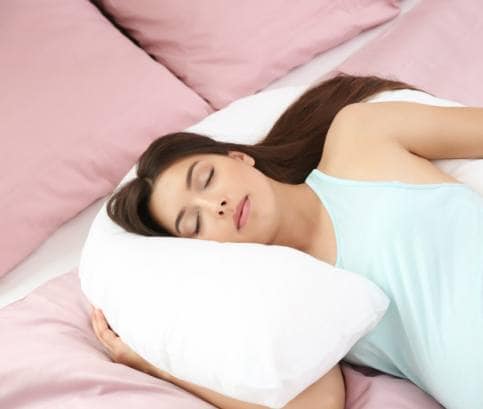 Rady pre lepší spánok v tehotenstve