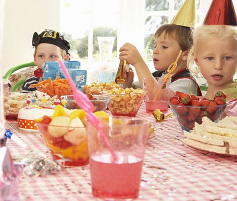 Eredeti játékok gyerekeknek: Erre a partira bizony emlékezni fognak!