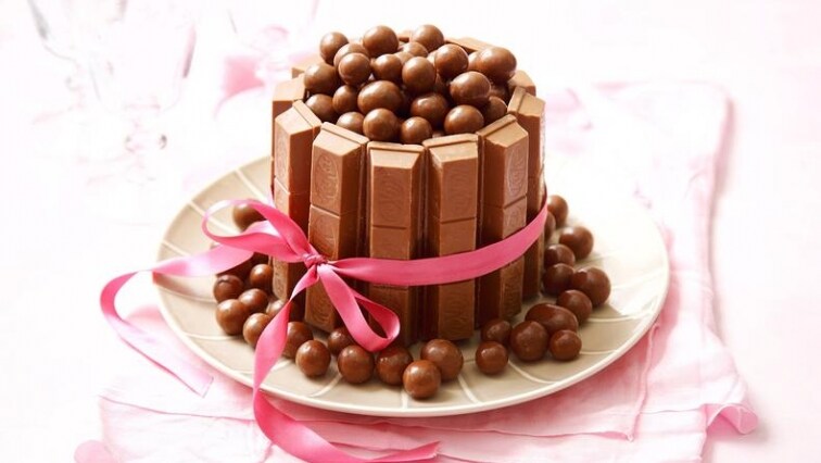 Velikonoční dort s višněmi v čokoládě