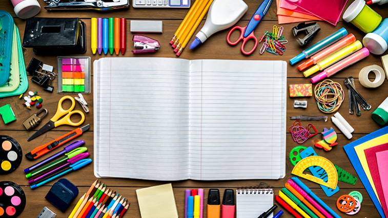 Máme pre vás zoznam školských potrieb nielen pre prvákov