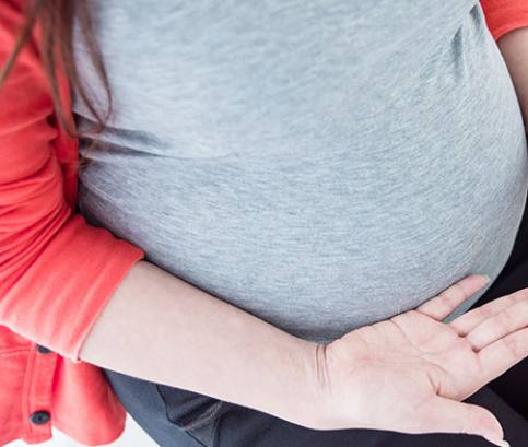 Tehotenská cukrovka ohrozuje dieťa aj matku