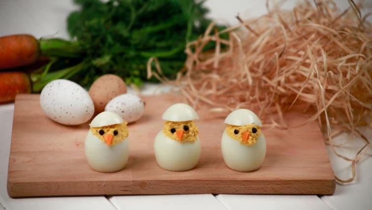 Velikonoční kuřátka z vajíček
