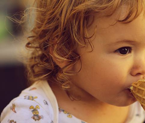 Kdy dát dětem poprvé zmrzlinu?