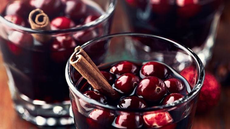 Karácsonyi alkoholmentes puncs vagy forró almabor? Próbáljuk ki mindkettőt!