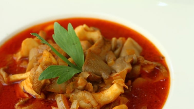 Laska gomba pörkölt