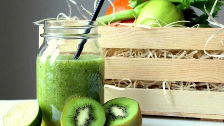 25 receptů na ovocné a zeleninové šťávy proti nemocím