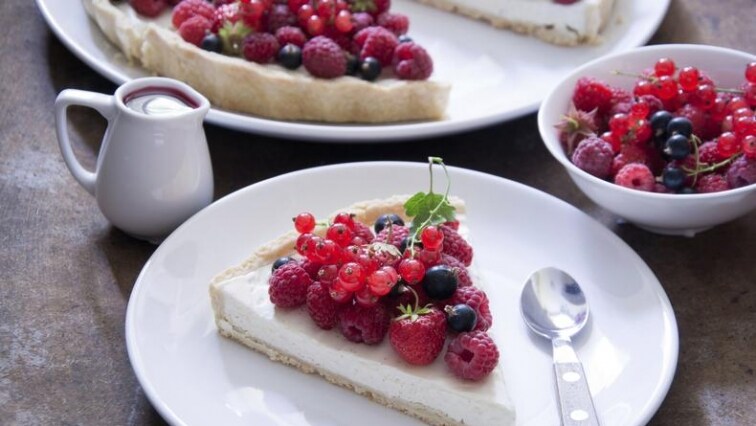 Základní cheesecake s čerstvým ovocem