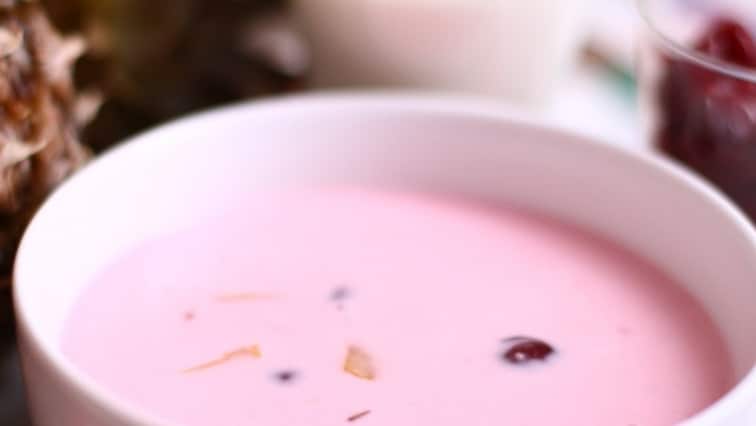 Gyümölcsleves pudinggal