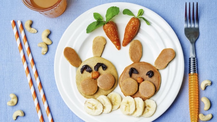 Lívanečkoví ušáčci s ovocem