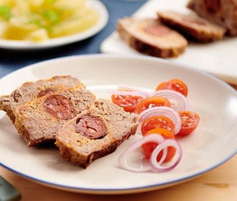 Kolbásszal töltött sült hús