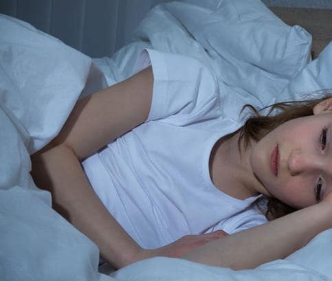 Děťátko nechce spát? Co za tím může být a co bychom s tím měli dělat?