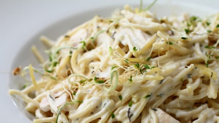 Gombás-tejfölös tészta