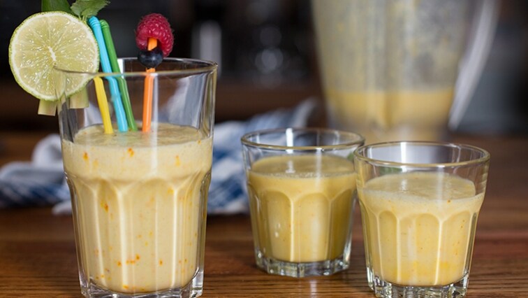 Mangové smoothie s kokosovým mliekom